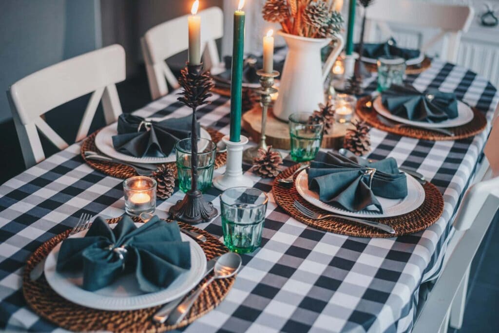 tips-decorating-thanksgiving-table