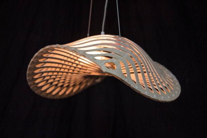 nature-source-inspiration-decoration-design-2025-david-trubridge-navicula-lighting-diatom